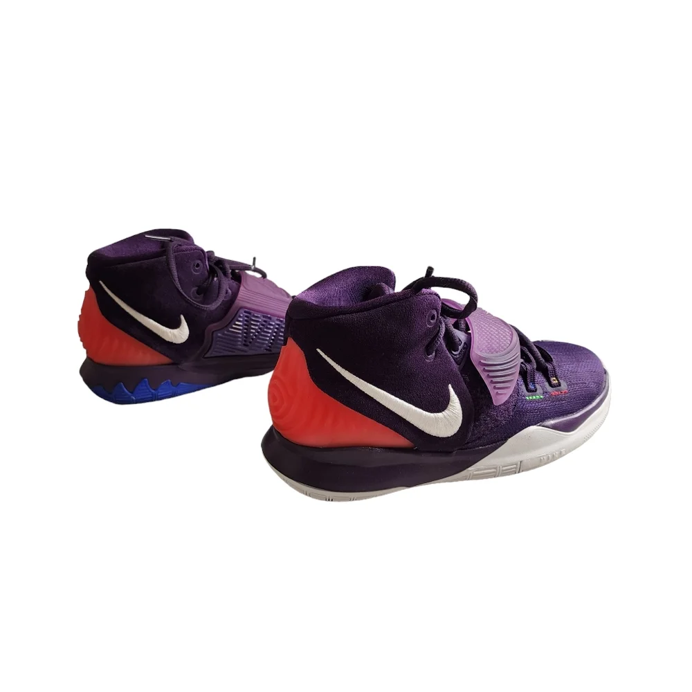 New‎ in Box - Nike Kyrie 6 (GS) - Size 4 Youth - Basketball Sneakers